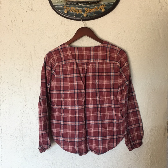 Madewell V-Neck Button-Down Shirt in Stratfield Plaid Size Small - Picture 9 of 13